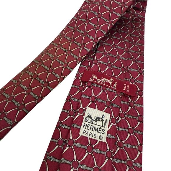 Hermes Paris Men's Maroon Buckle Pattern 100% Silk Neck Tie One Size - Picture 2 of 7